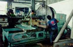 bubut11.jpg (22048 bytes)